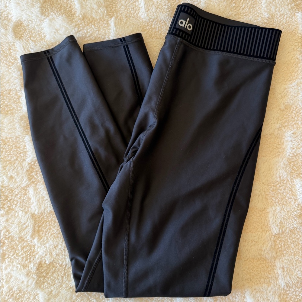 ALO Leggings